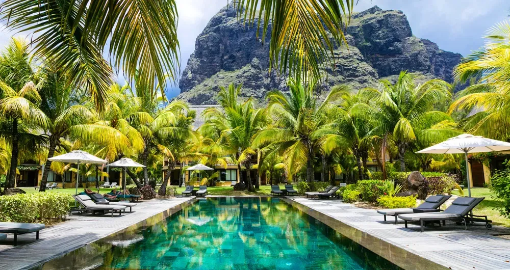 How to Stay Safe at an All-Inclusive Resort During COVID